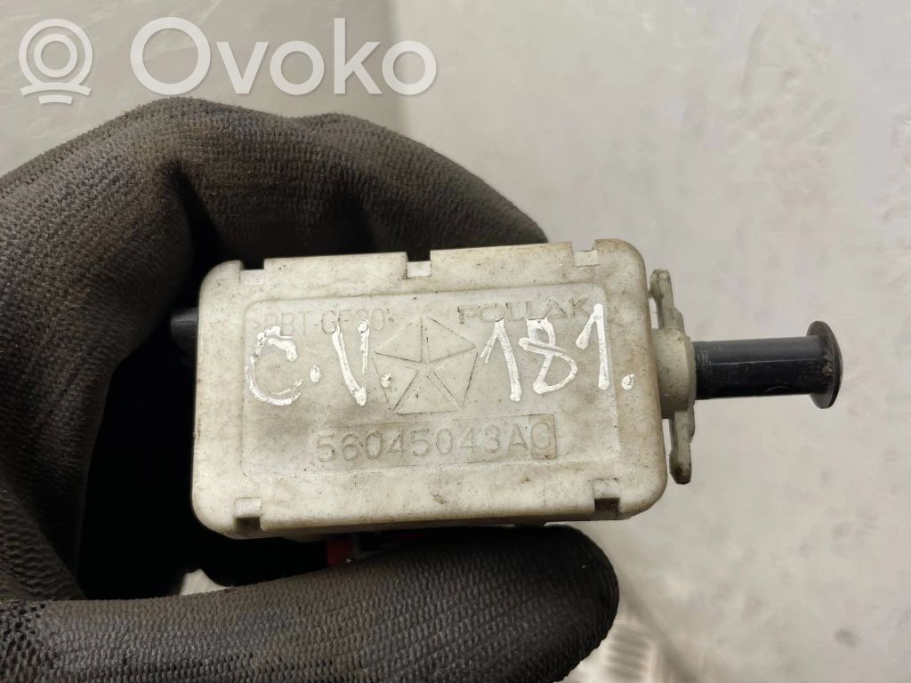 Chrysler Grand Voyager IV Brake pedal sensor switch 
