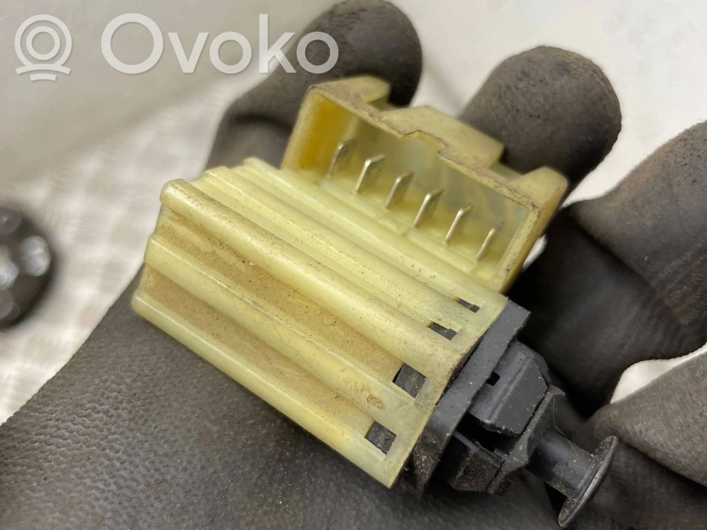 Jeep Grand Cherokee (WJ) Interruptor sensor del pedal de freno 
