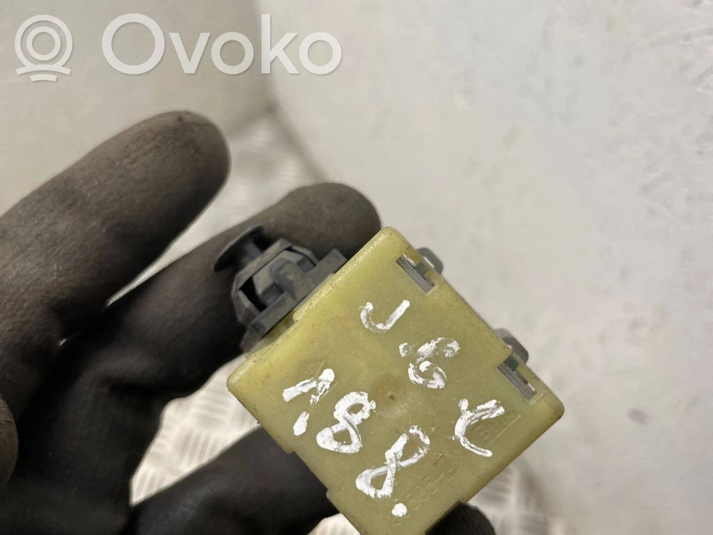 Jeep Grand Cherokee (WJ) Interruptor sensor del pedal de freno 