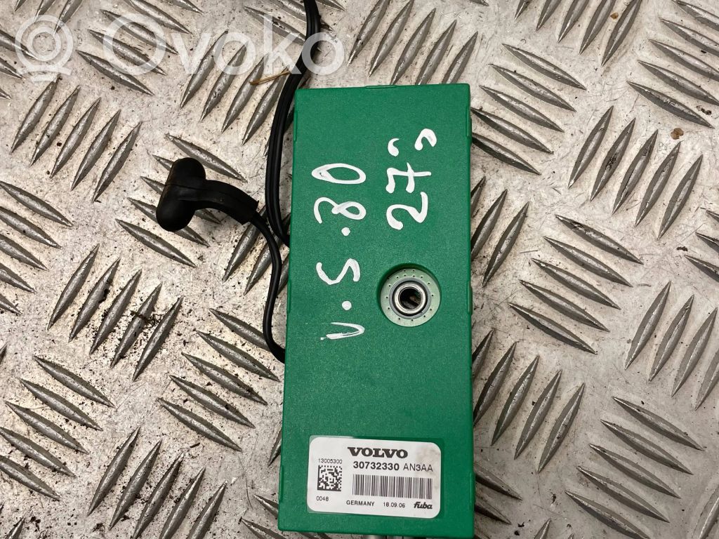 Volvo S80 Antenos stiprintuvas 