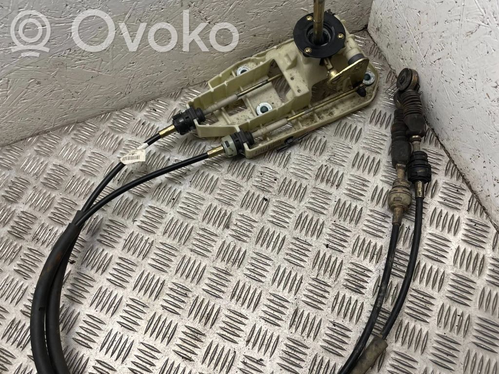 Volvo S60 Gear shifter/selector 