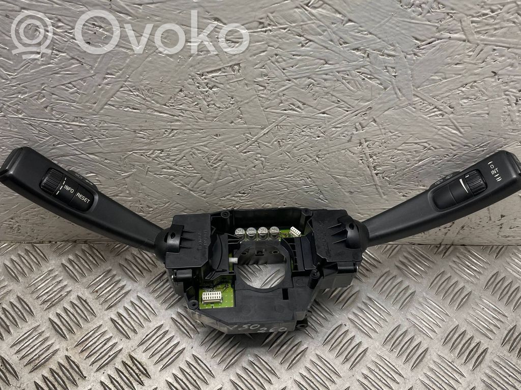 Volvo V50 Wiper turn signal indicator stalk/switch 