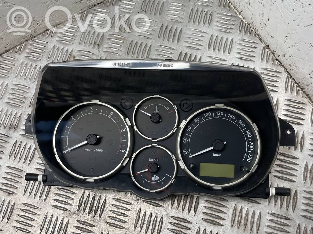 Land Rover Freelander Speedometer (instrument cluster) 