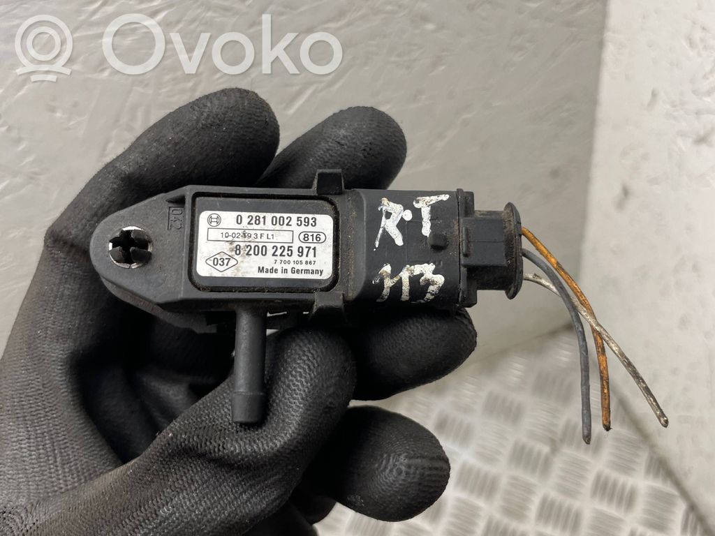 Renault Trafic II (X83) Air pressure sensor 