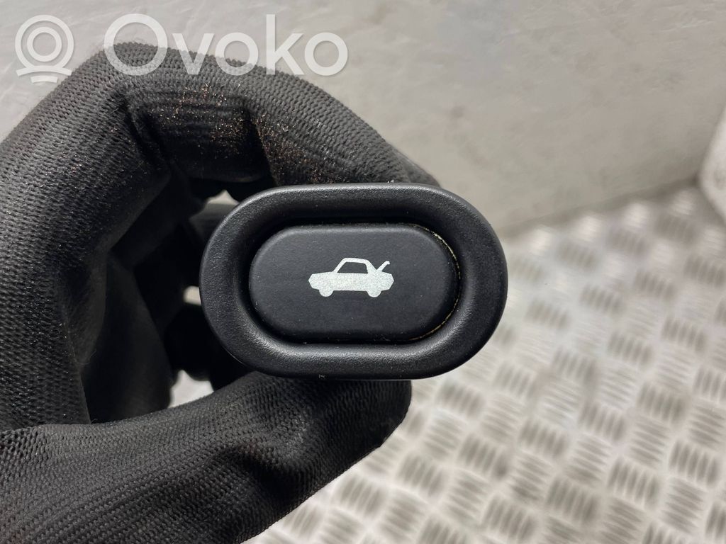 Saab 9-5 Tailgate opening switch 