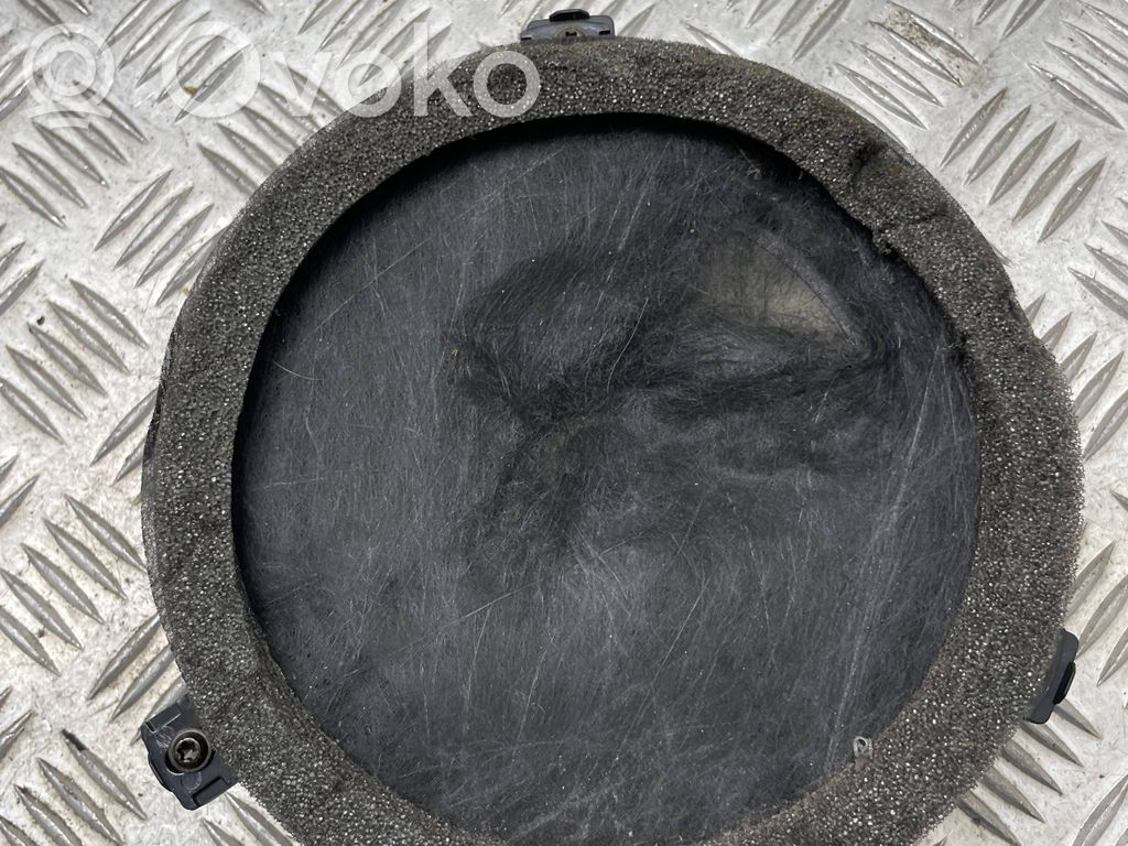 Dodge Durango II Rear door speaker 