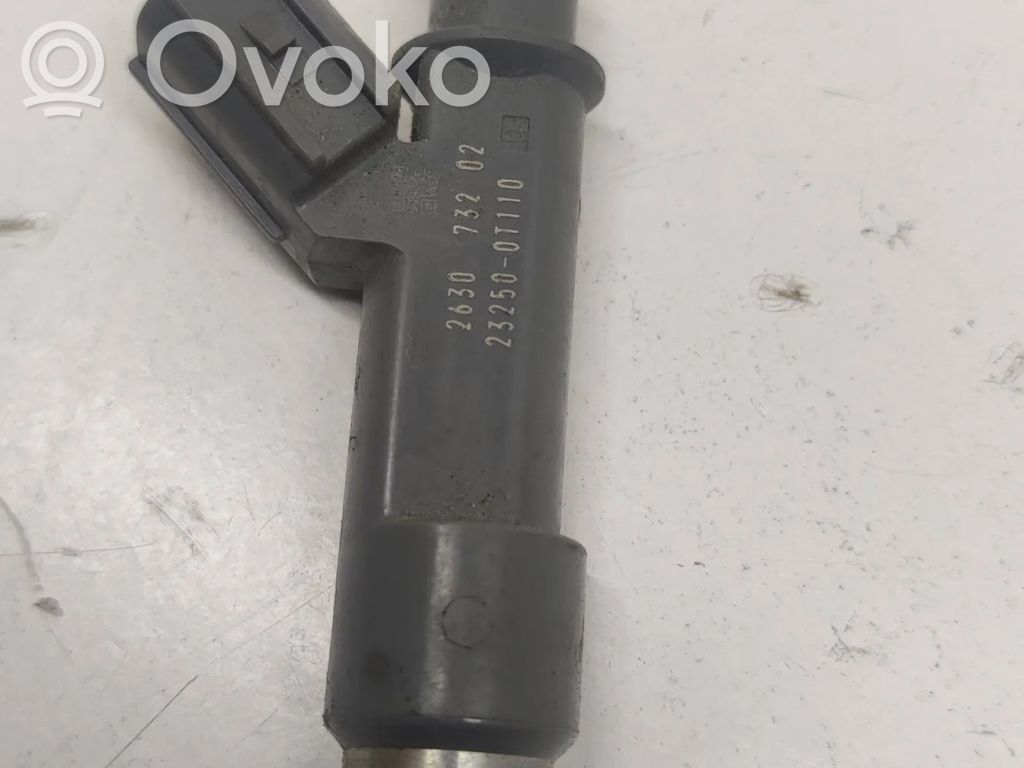 Inyector de combustible