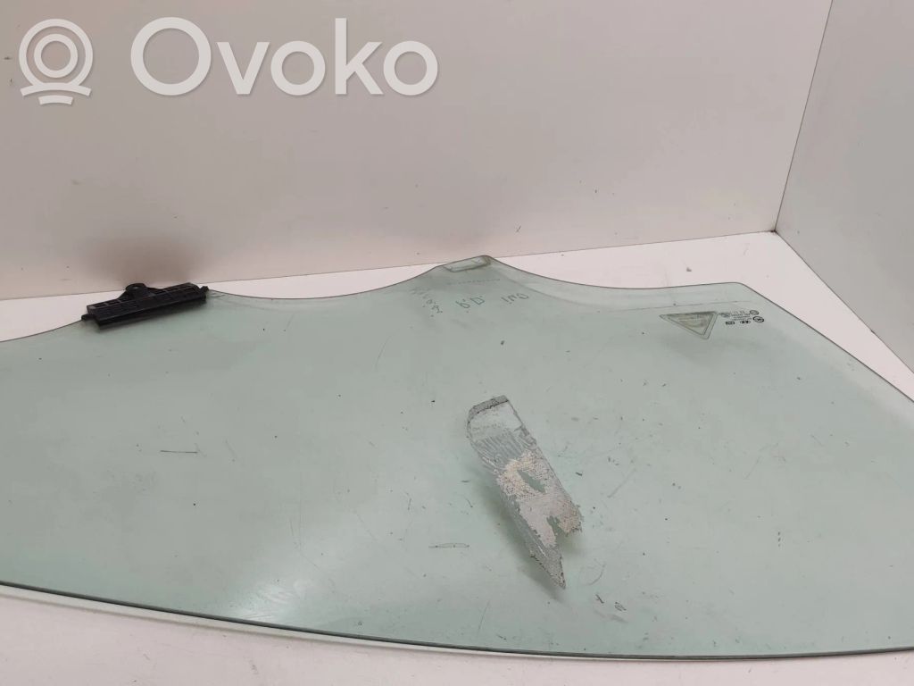 Front windscreen/windshield window