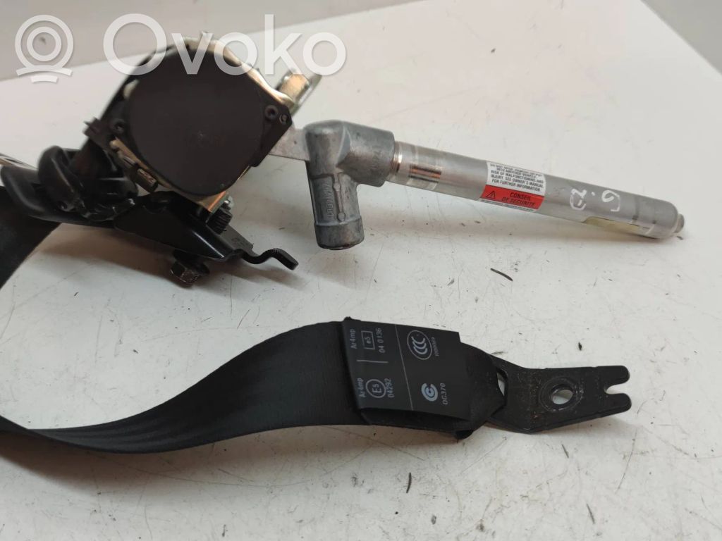 Volvo V70 Cinturón trasero 