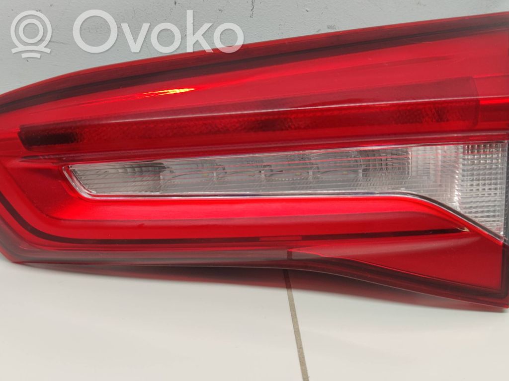 Ford Focus Takaluukun takavalot 