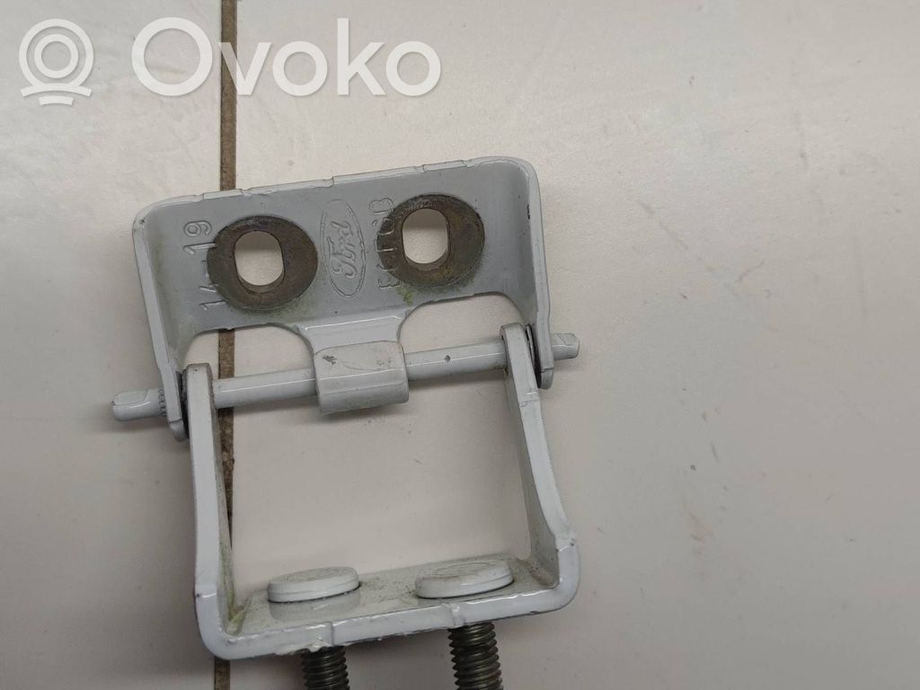 Tailgate/trunk/boot hinge   CM5142900AF
