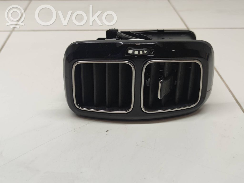 Citroen C5 Aircross Dysze / Kratki środkowego nawiewu deski rozdzielczej 