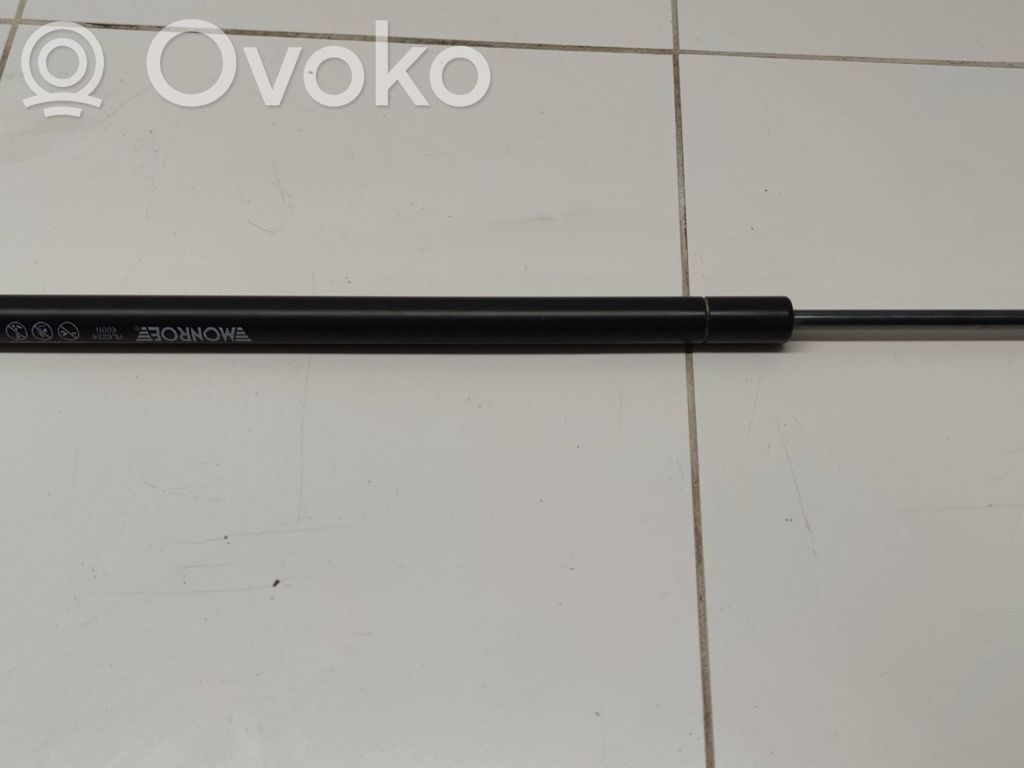 Volvo XC60 Tailgate strut 