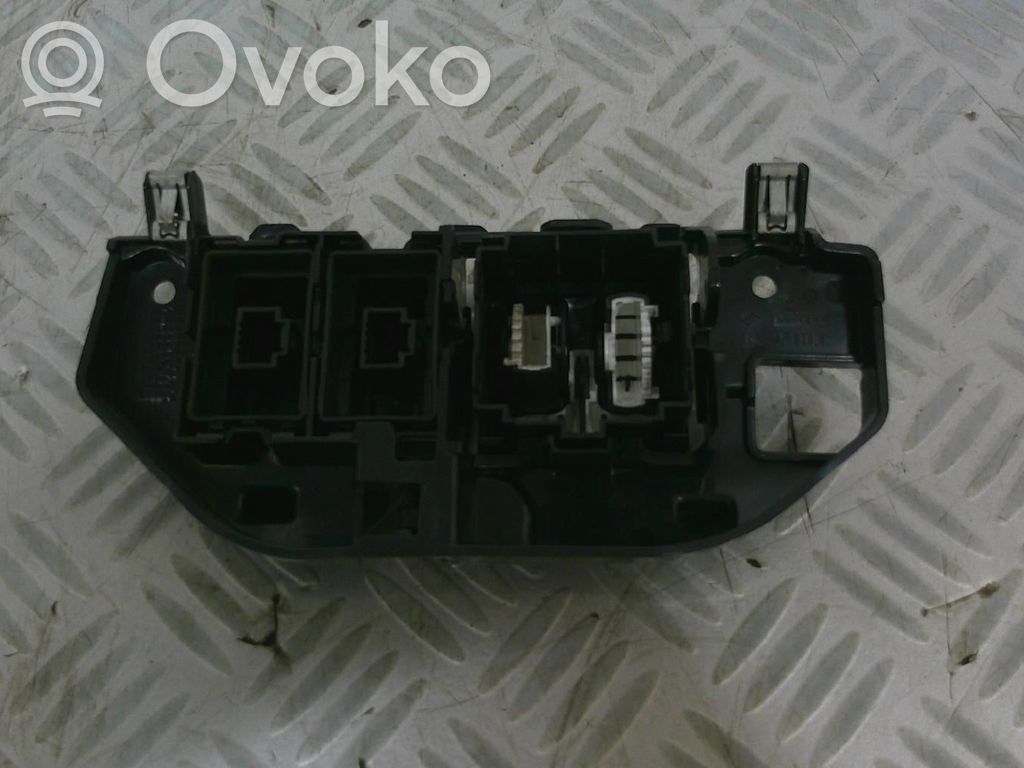 Renault Clio IV Other switches/knobs/shifts 
