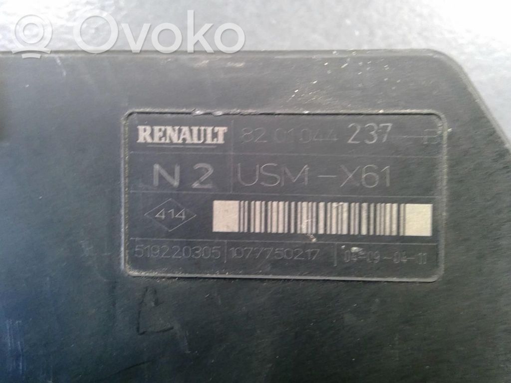 Renault Kangoo II Juego de caja de fusibles 