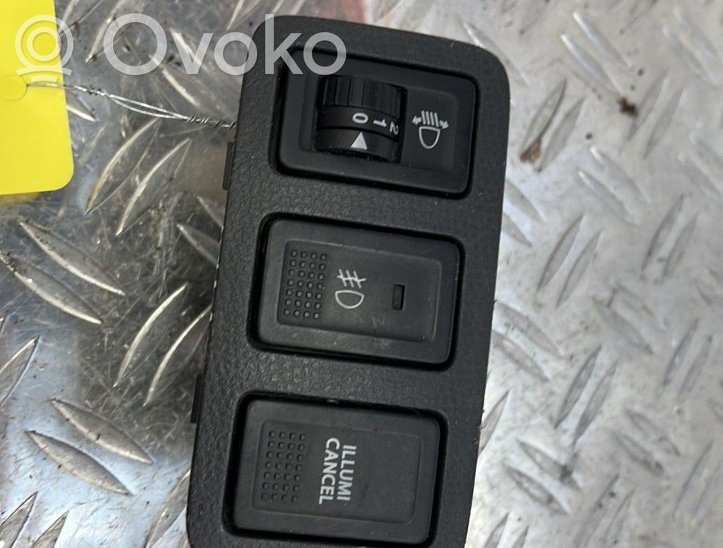 Suzuki SX4 Interruptor de control de altura del faro delantero 