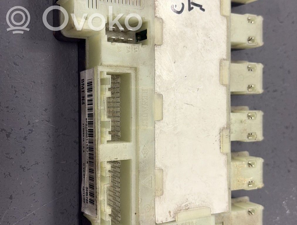 Renault Clio II Fuse module 