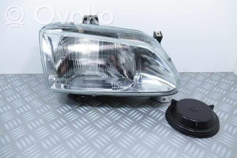 Renault Megane I Headlight/headlamp 
