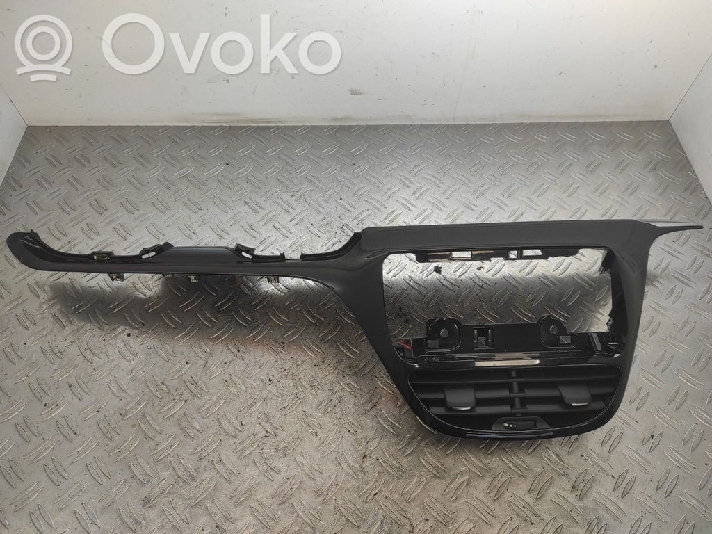 Peugeot 208 I Consola central 