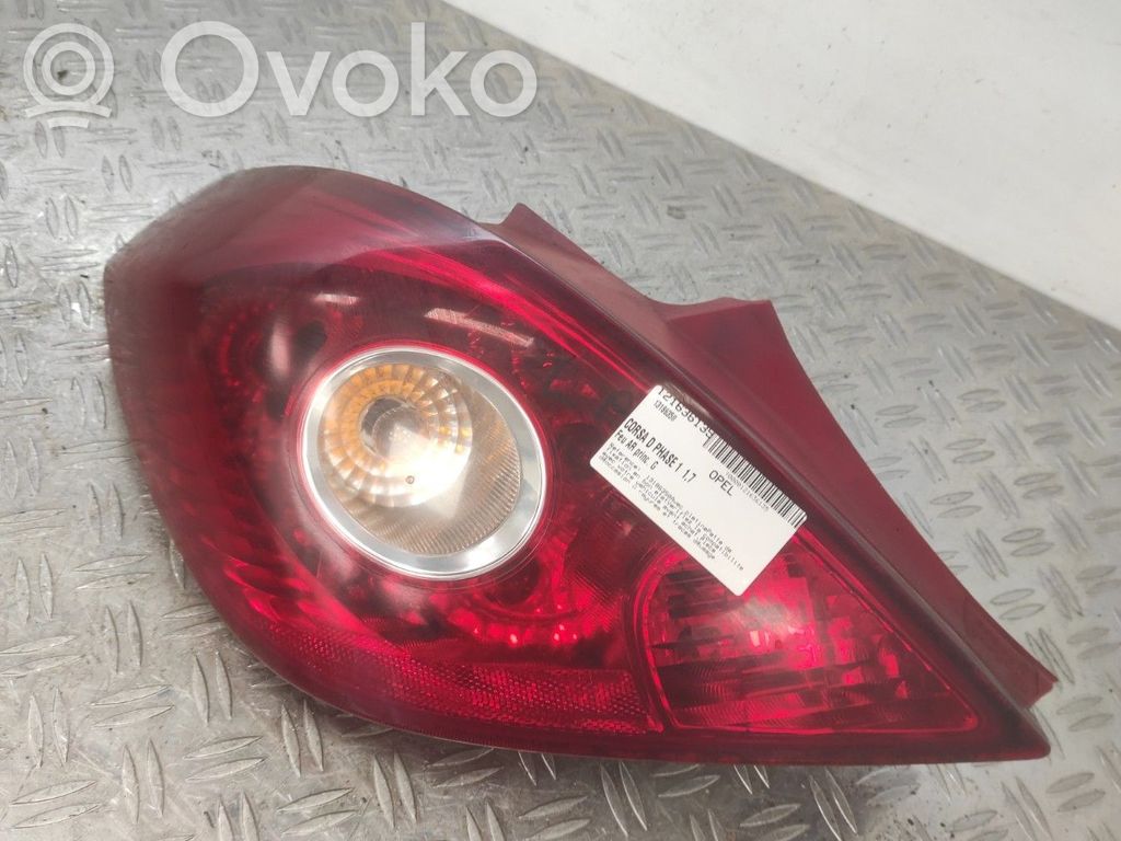 Opel Corsa D Lampă spate în caroserie 