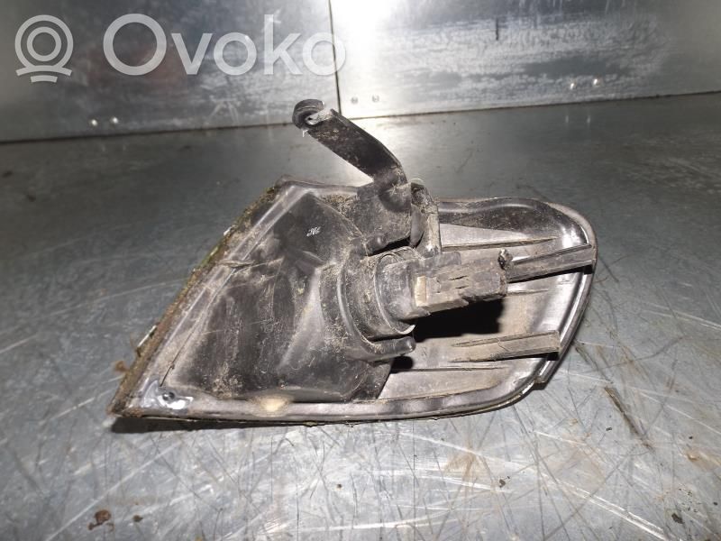 Nissan Almera Frontblinker 