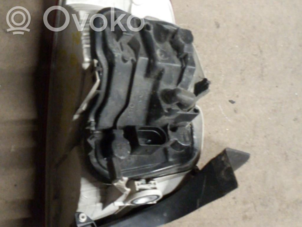 Takavalot   8E5945096