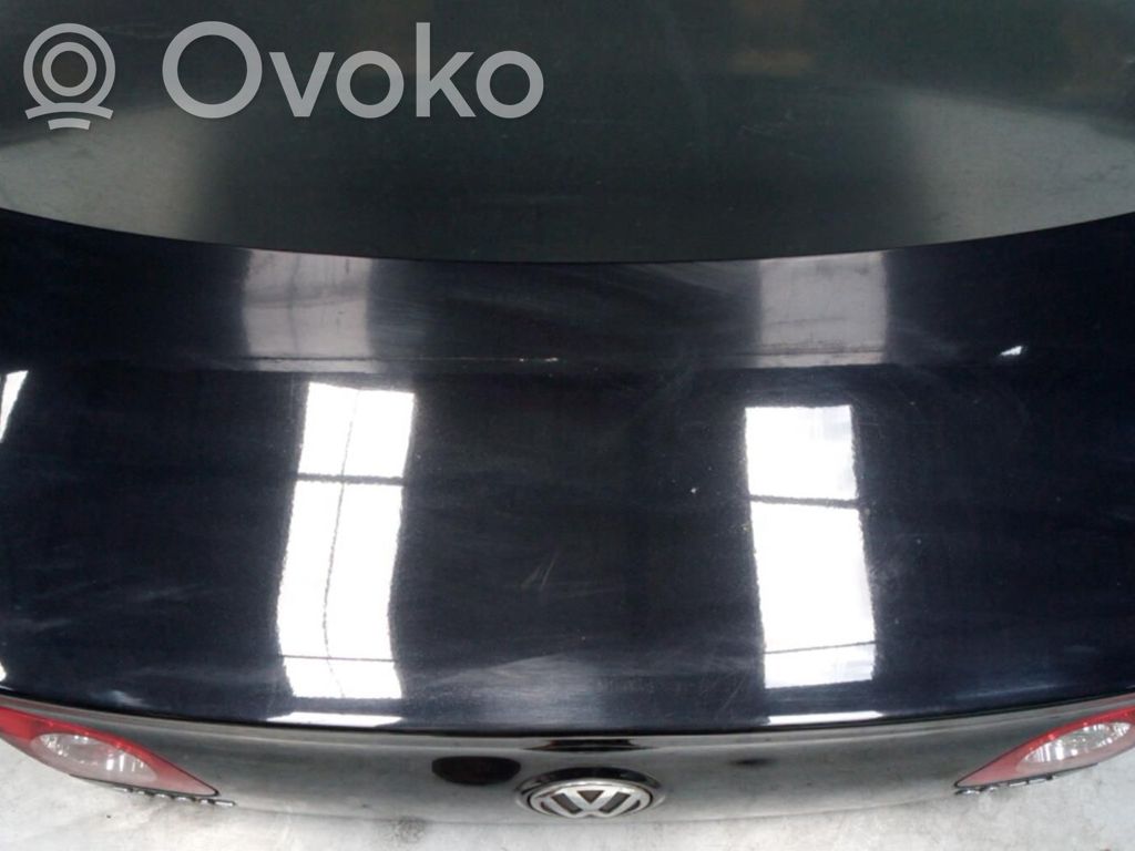 Volkswagen PASSAT B6 Tylna klapa bagażnika 
