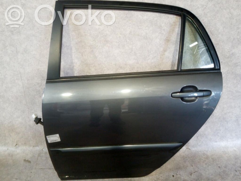 Toyota Corolla E120 E130 Puerta trasera 