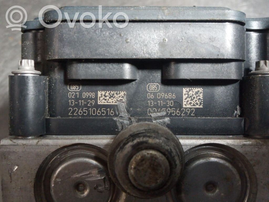 Opel Meriva B ABS-pumppu 