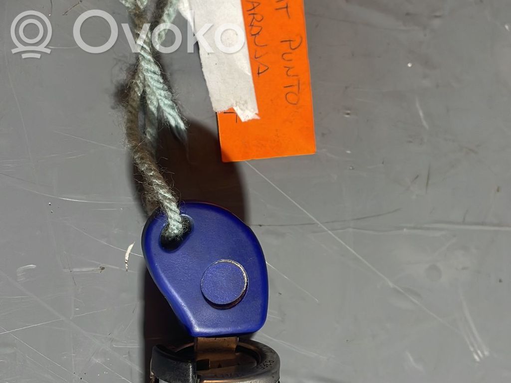Fiat Punto (188) Interruttore a pulsante start e stop motore 