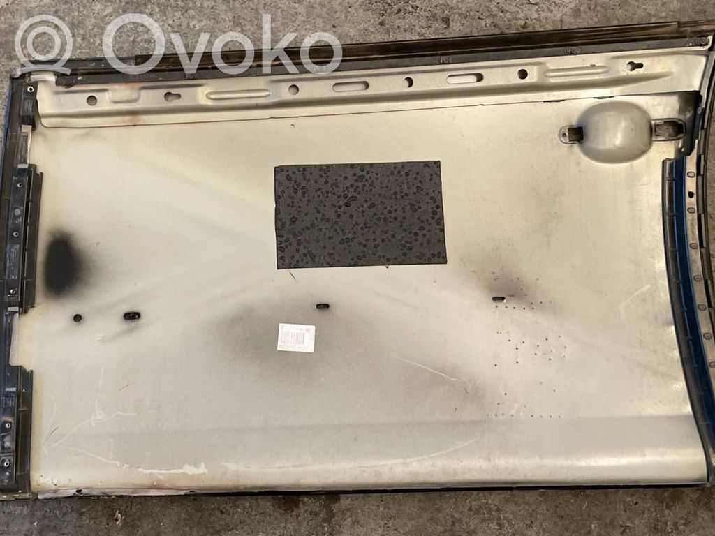 Volkswagen Golf V Drzwi przednie 
