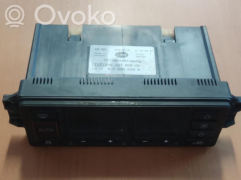 Audi A4 S4 B5 8D Panel klimatyzacji / Ogrzewania 