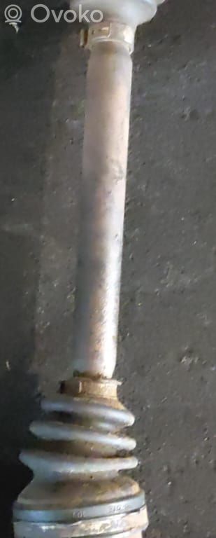 Eje de transmisión delantero   1072714,228337