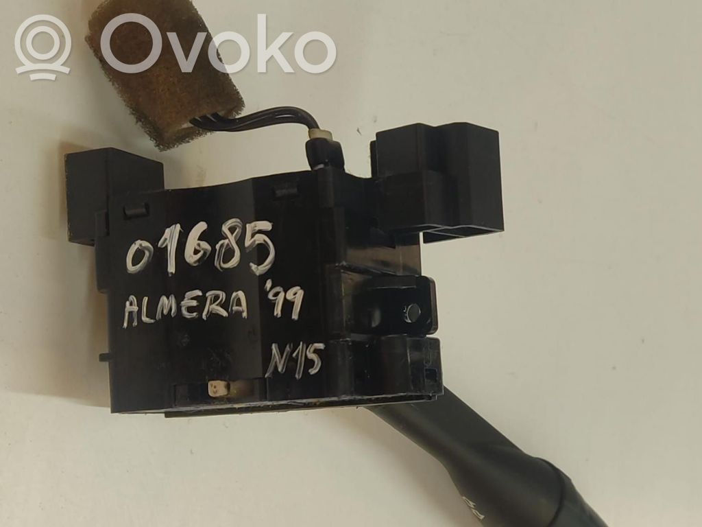 Interruptor de control del panel de luces   235620,AA
