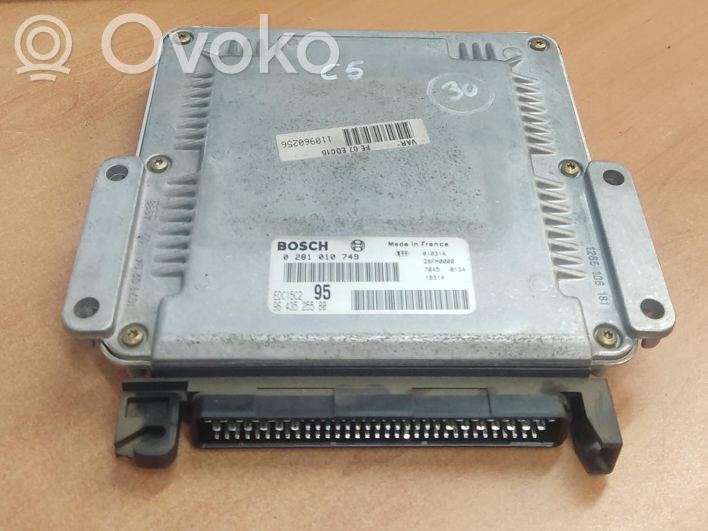 Unidad de control/módulo del motor   9643525580,EDC15C2