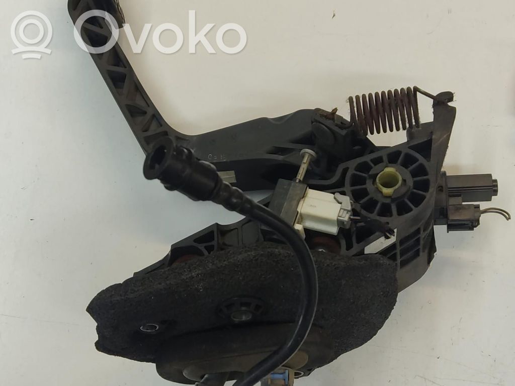 Ford Transit Courier Išminamojo guolio svirtis/ šakutė 
