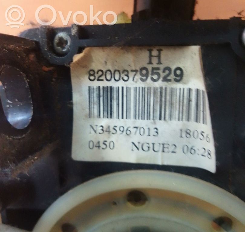 Nissan Kubistar Przyciski multifunkcyjne 