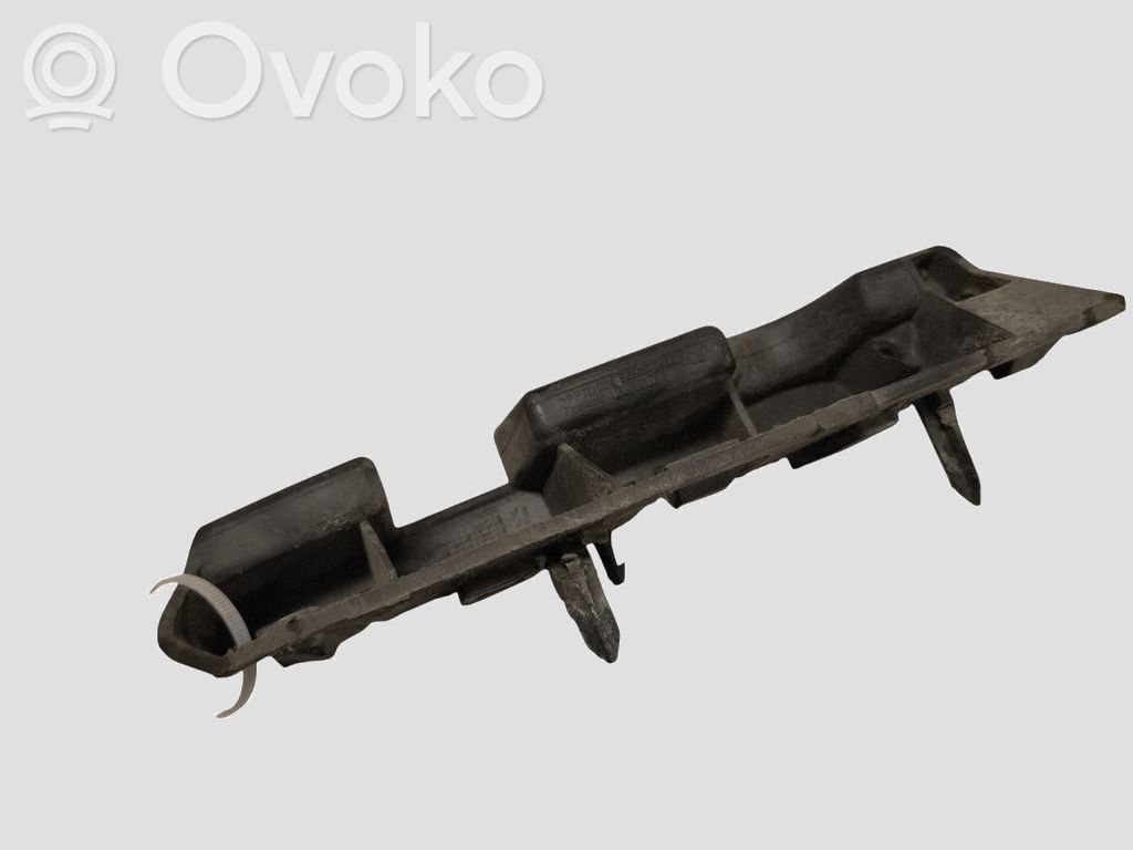Peugeot 508 Support de montage de pare-chocs avant 