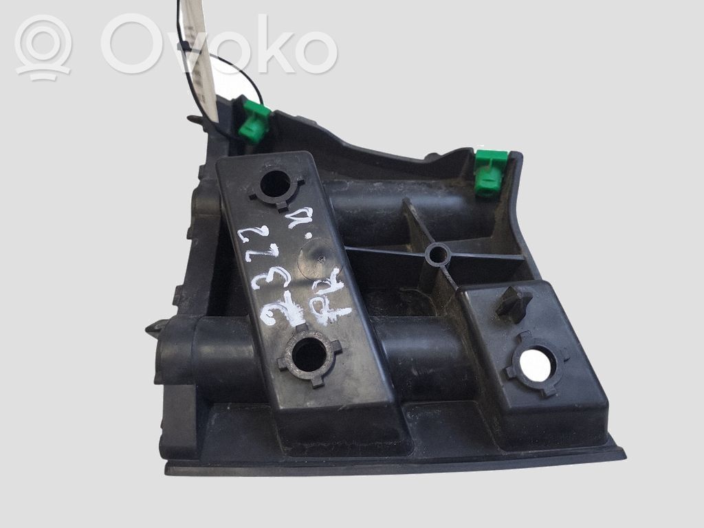 Etupuskurin kannake   31425111