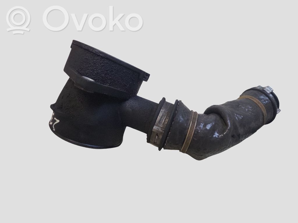 Volvo V40 Conductă/furtun admisie aer turbosuflantă
