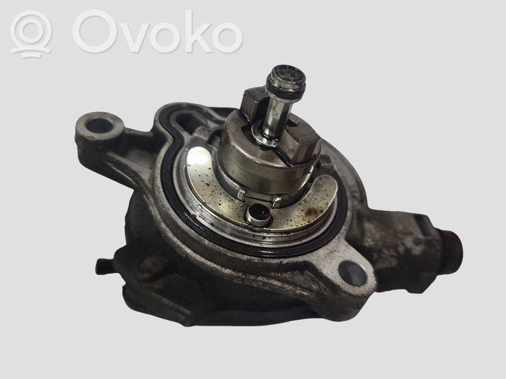 Volvo V40 Bomba de vacío 