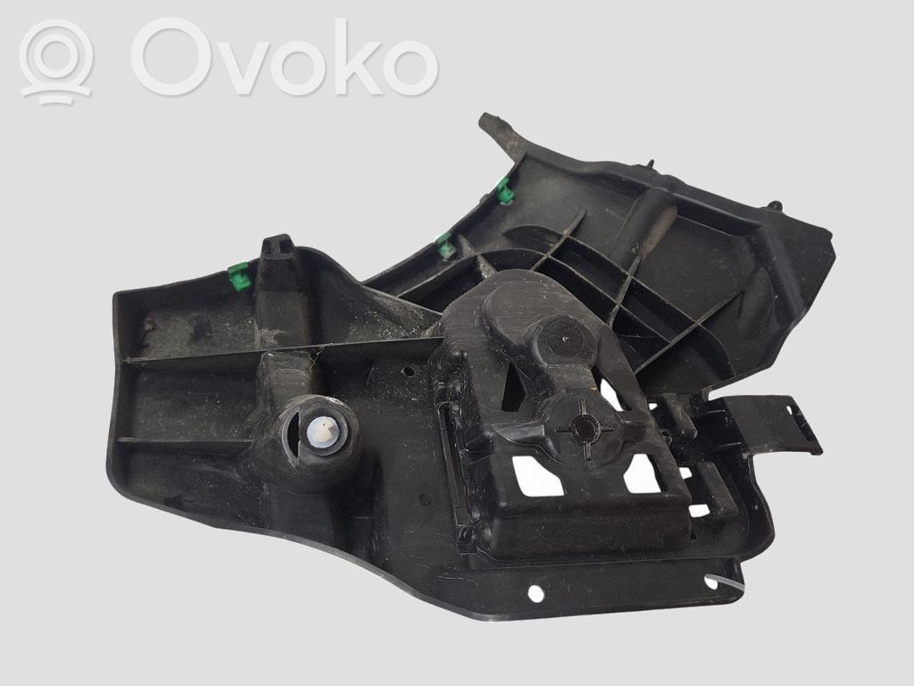 Volvo V40 Suport montare bară spate 