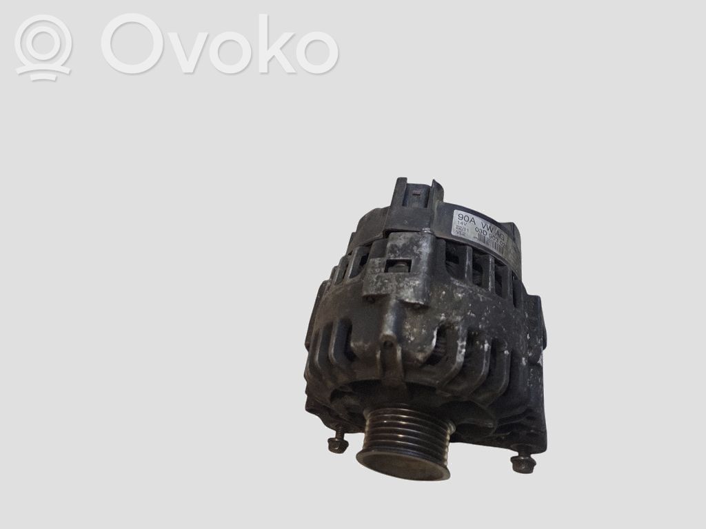Volkswagen Polo V 6R Generatore/alternatore 