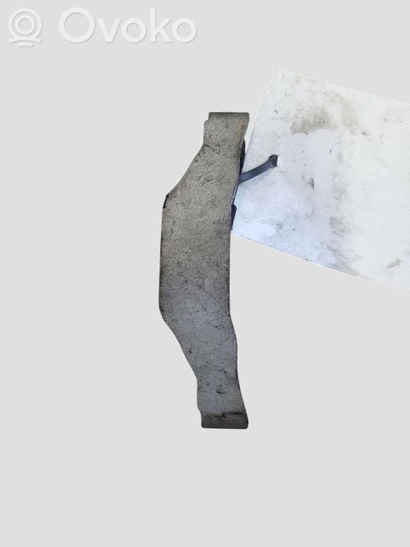 Skoda Octavia Mk2 (1Z) Bridă fixare injector