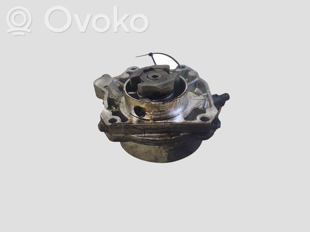 Opel Insignia A Pompă vacuum 