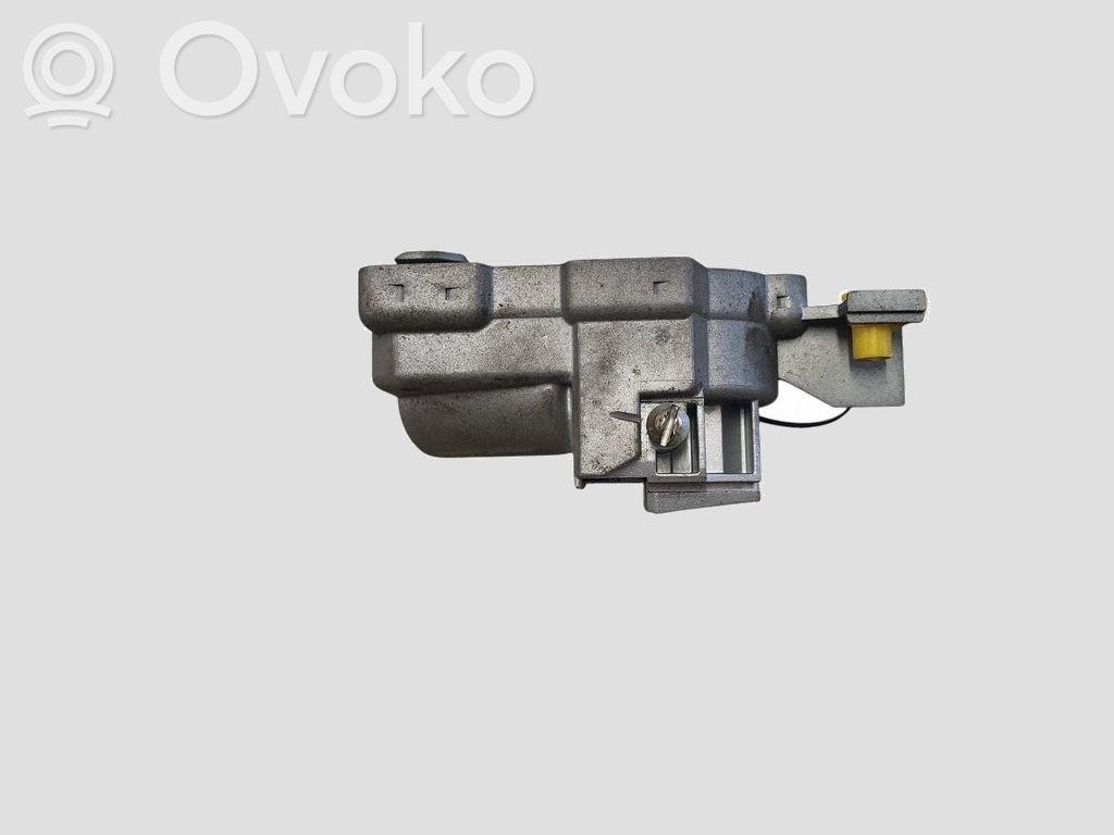 Volvo V50 Ohjauspyörän lukitus 