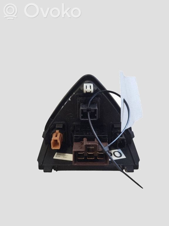 Renault Koleos I Botón interruptor de luz de peligro 