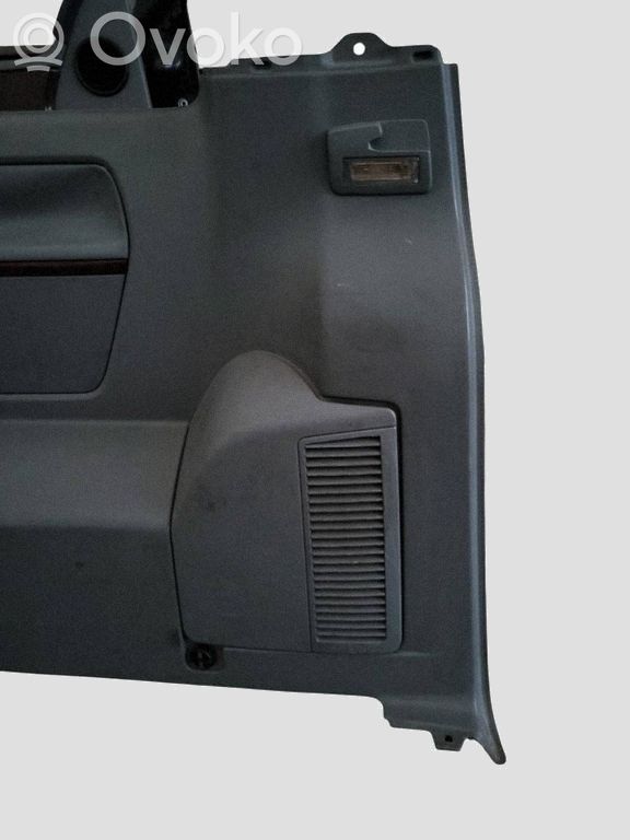 Volkswagen Multivan T5 Rivestimento pannello laterale del bagagliaio/baule 