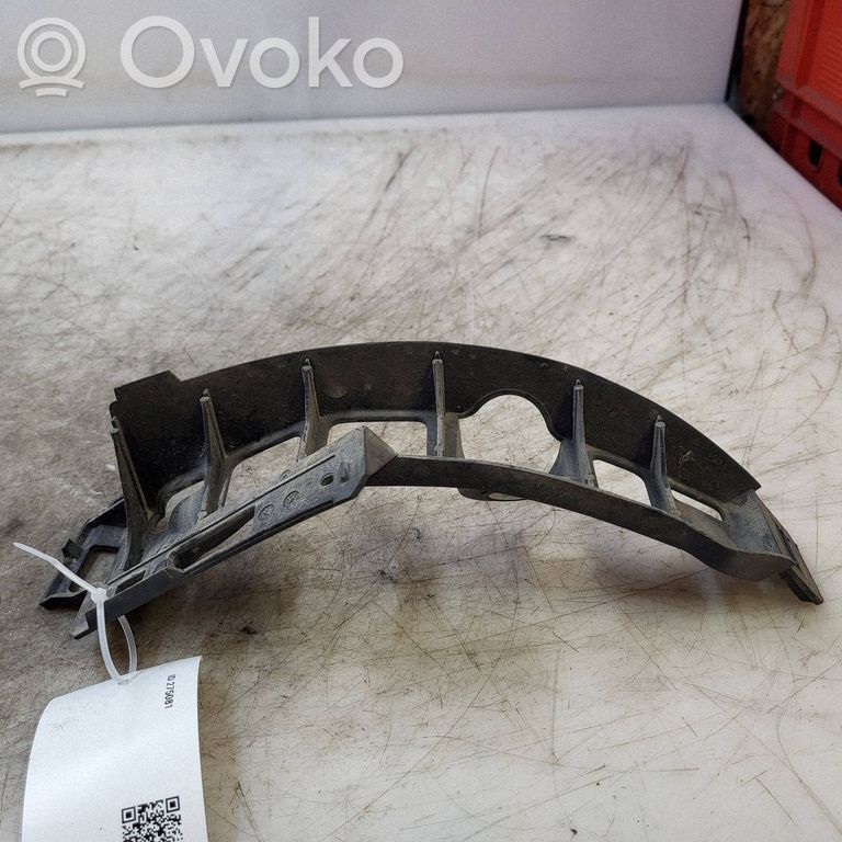 Opel Zafira B Staffa di rinforzo montaggio del paraurti posteriore 