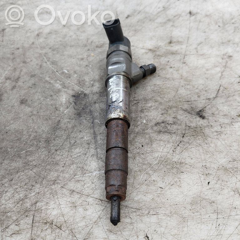 Renault Trafic II (X83) Injector combustibil 